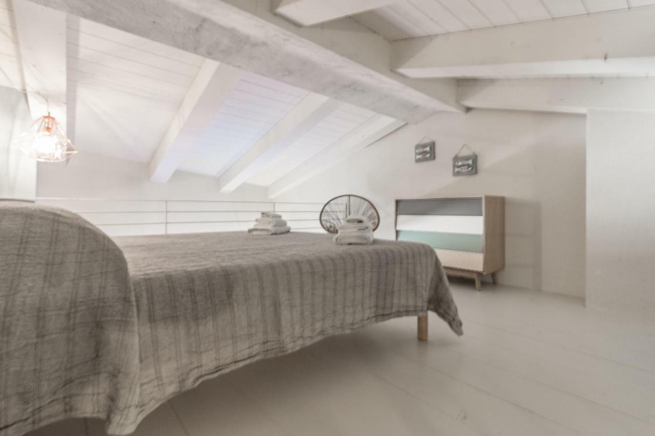 Apartamento Petra Sarda San Pantaleo Exterior foto