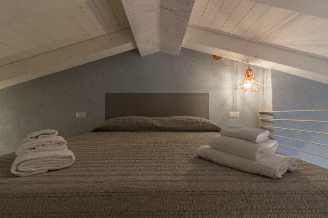 Apartamento Petra Sarda San Pantaleo Exterior foto